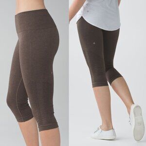 Lululemon Brown Seamless Mid Rise In the Flow Crop